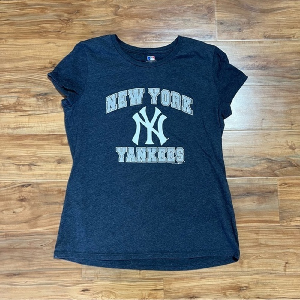 Women's Large New York NY Yankees Top Short‎ Sleeve Baseball MLB Glitter